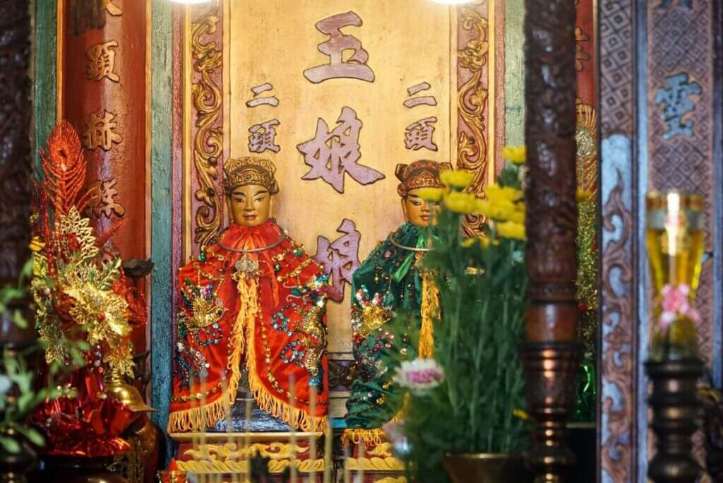 Lễ hội Dinh Cậu: Tham dự các nghi lễ trang trọng