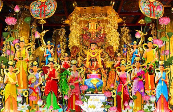 Tên gọi "Hội Yến Diệu Trì Cung" bắt nguồn từ một bữa tiệc chiêu đãi được tổ chức ở cõi trần, tượng trưng cho cầu nối giữa thần thánh và con người, giữa vô hình và hữu hình