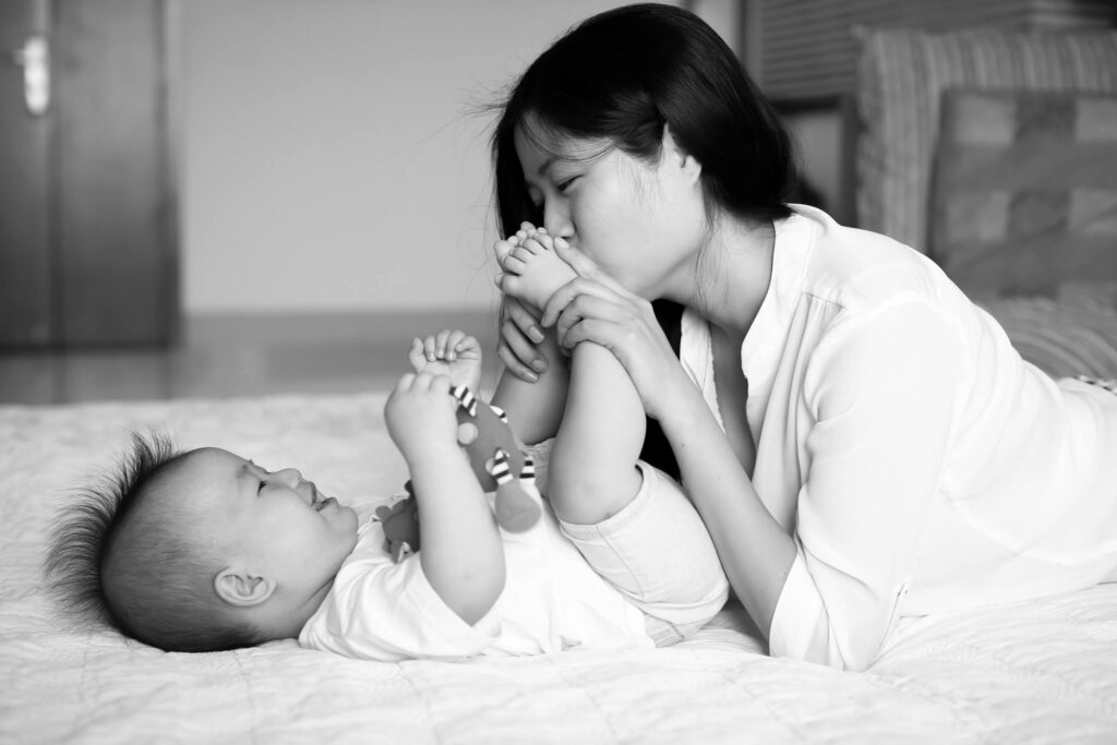 Lời Phật dạy về lòng biết ơn: Khi có ý muốn tỏ ra tức giận với ai đó, hãy kiềm chế mình để không nói ra những lời nặng nề