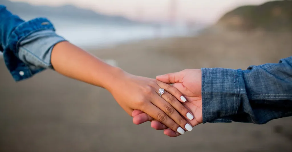 Lời Phật dạy về lòng biết ơn: Thay vì suy nghĩ và đau khổ về những thứ mà bạn không có, hãy nhìn vào những gì bạn đã có.