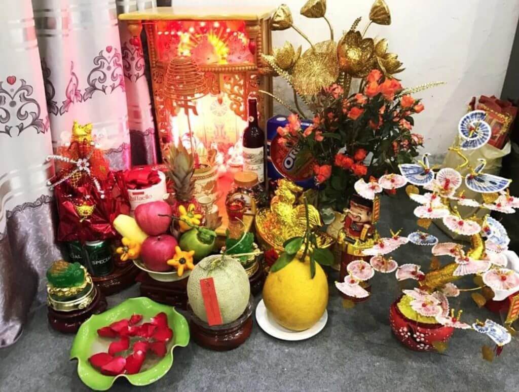 Văn khấn Rằm tháng 8 Thần Tài