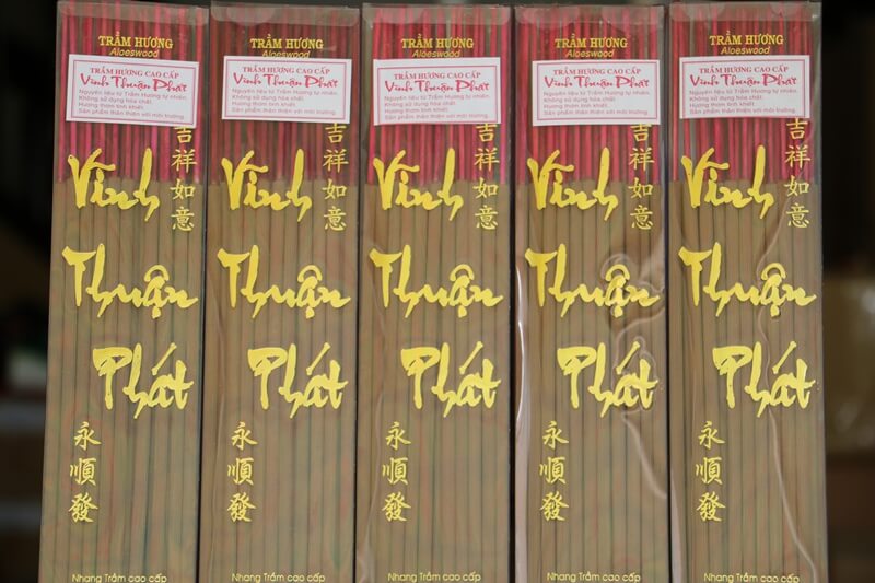 Sản phẩm nhang thơm cao cấp của Vĩnh Thuận Phát được chế tạo bằng công nghệ hiện đại, kết hợp nguyên liệu nhập khẩu từ các quốc gia Đông Nam Á và Trung Đông