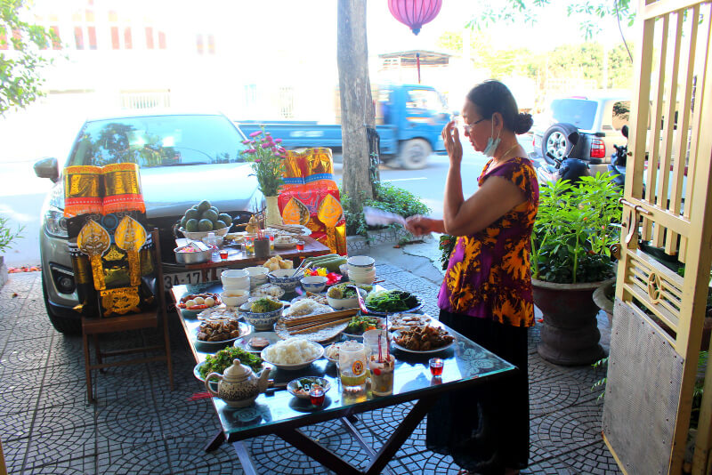 Cách Cúng Đất Đai Trong Nhà: Nghi Thức, Văn Khấn Chi Tiết | Cửa Hàng Mỹ Keo 4