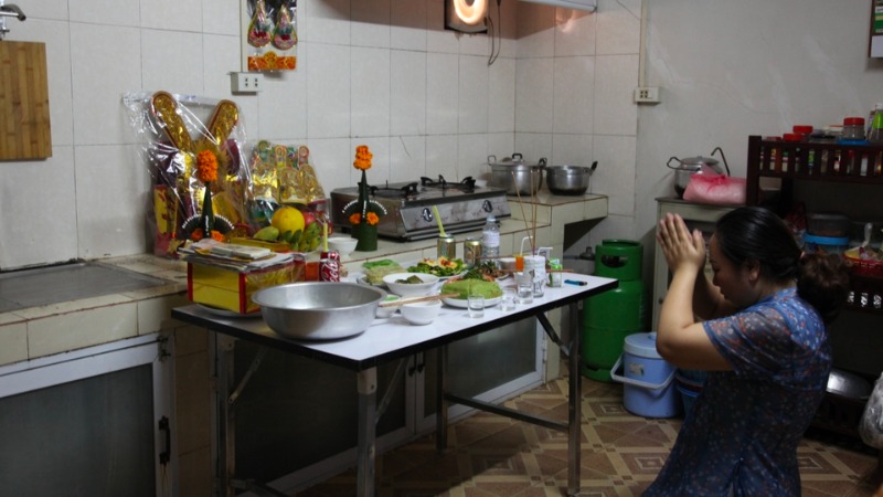 Theo truyền thống, lễ cúng rước ông Táo về nhà thường được tổ chức vào ngày 30 Tết