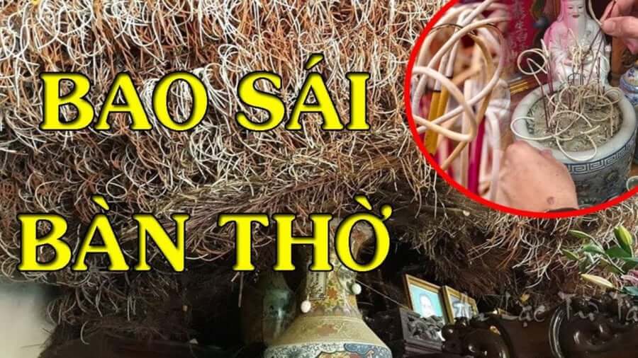 Bàn thờ thường được phủ bằng giấy đỏ hoặc vải đỏ để đặt các đồ thờ cúng