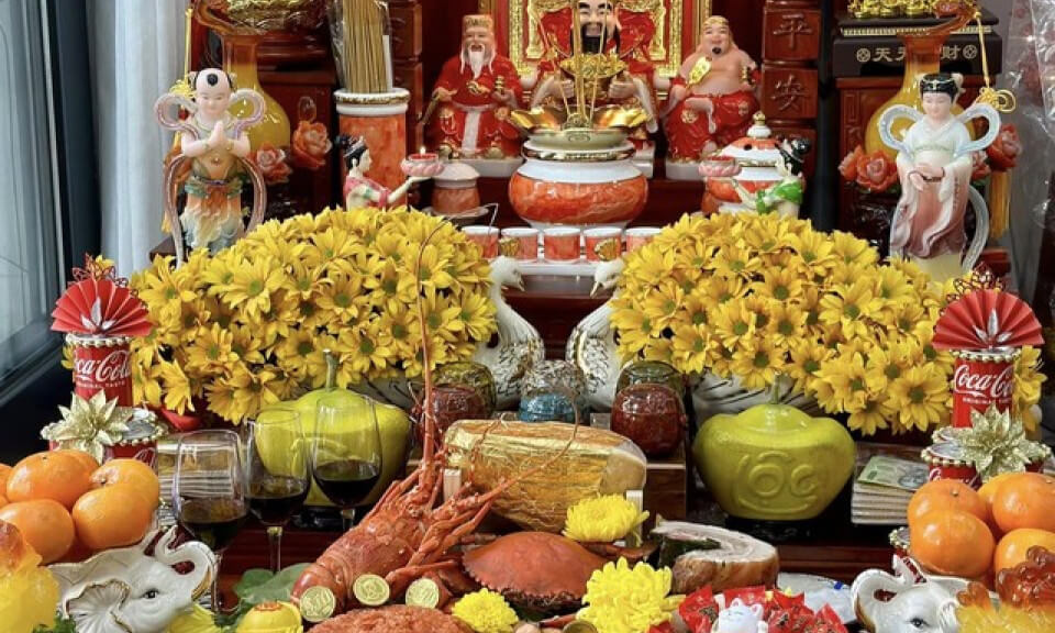 Giờ Mão (từ 5 – 7h sáng), giờ Tỵ (từ 9 – 11h sáng) và giờ Thân (từ 15 – 17h chiều)